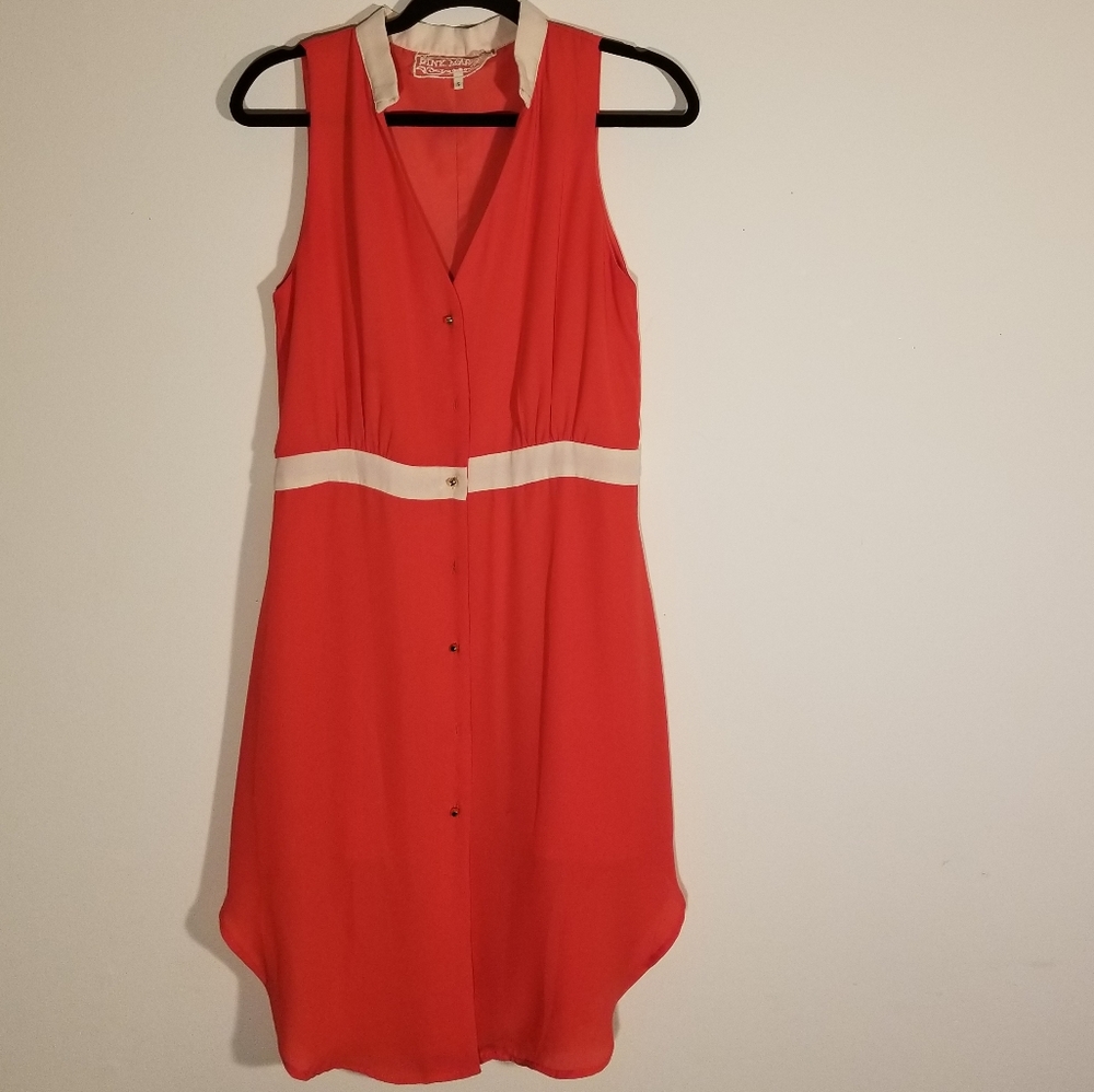 Pink Martini sleeveless button front dress